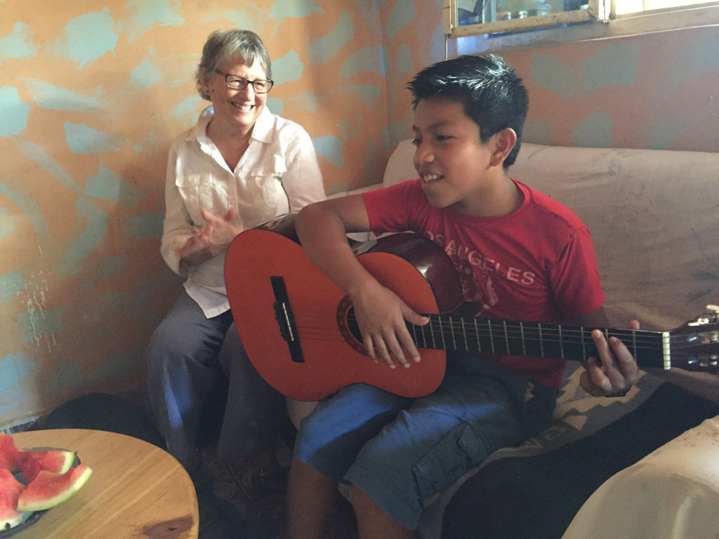 2013. Visiting sponsored student in Guatemala